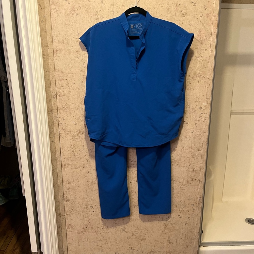 Royal blue scrub set from figs